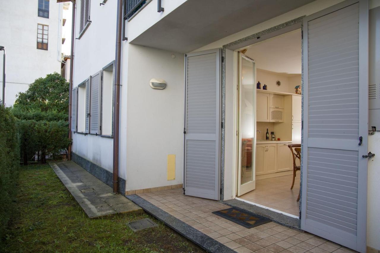 Appartamento Con Giardino E Parcheggio Privato เบลลาโจ ภายนอก รูปภาพ