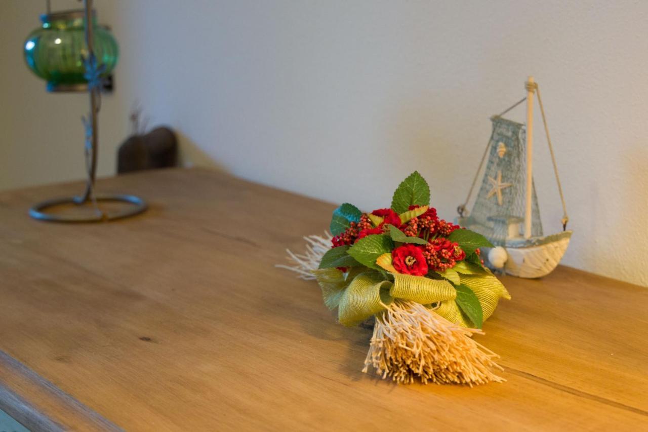 Appartamento Con Giardino E Parcheggio Privato เบลลาโจ ภายนอก รูปภาพ