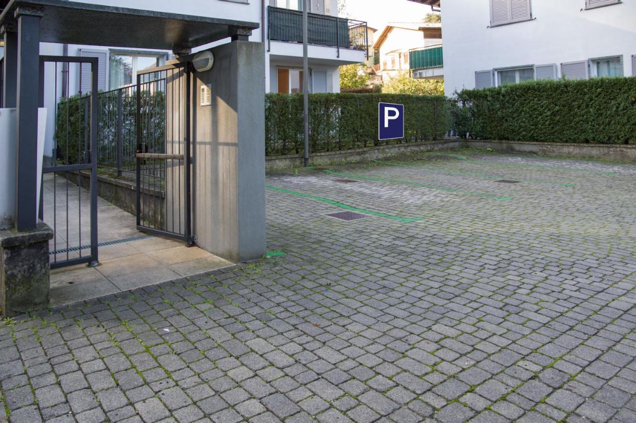 Appartamento Con Giardino E Parcheggio Privato เบลลาโจ ภายนอก รูปภาพ