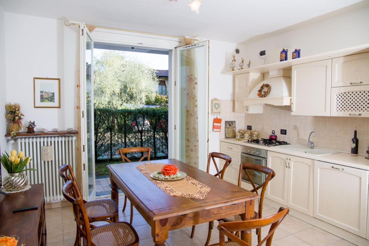Appartamento Con Giardino E Parcheggio Privato เบลลาโจ ภายนอก รูปภาพ